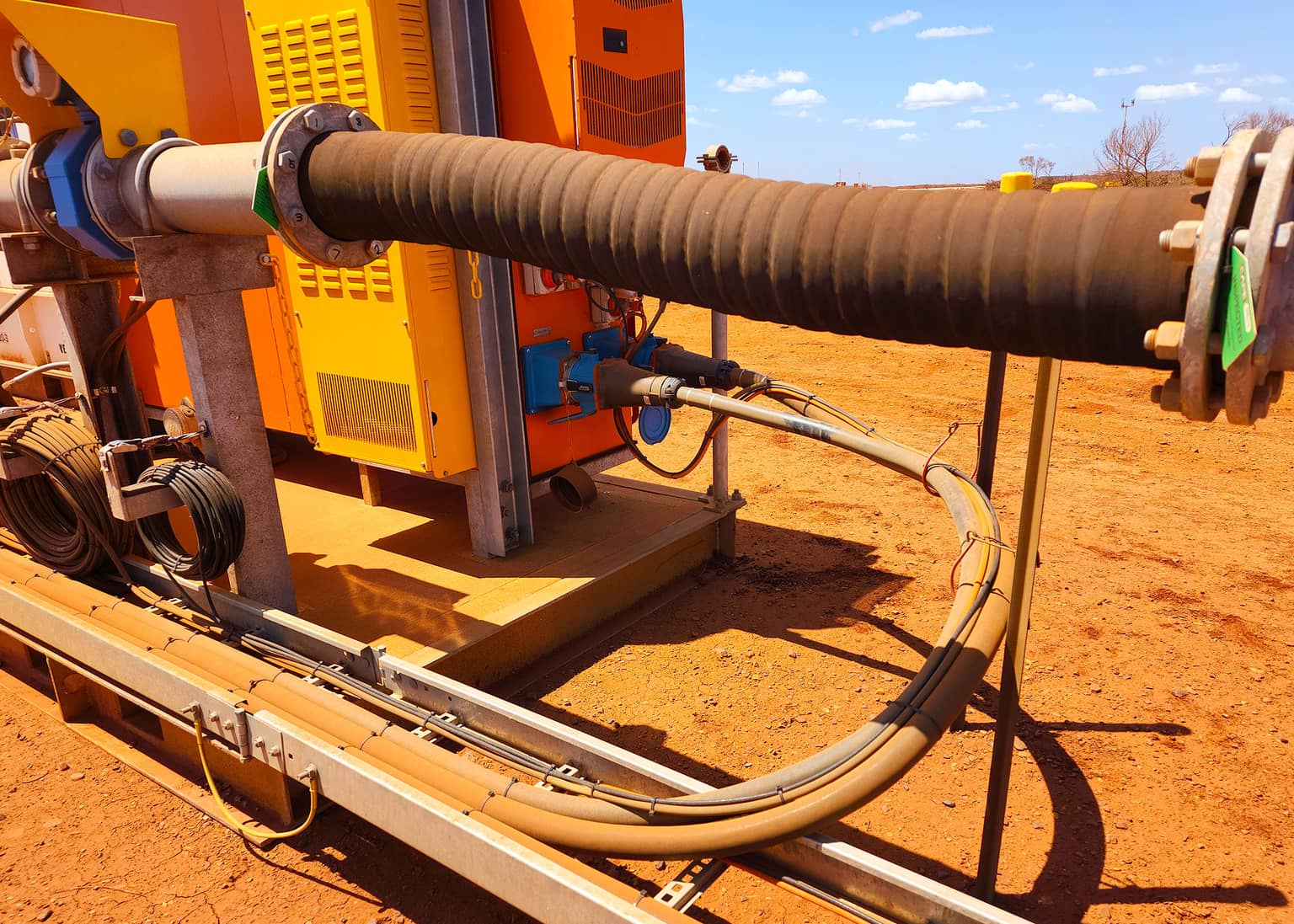 Dewatering pump set connected to the transfer line